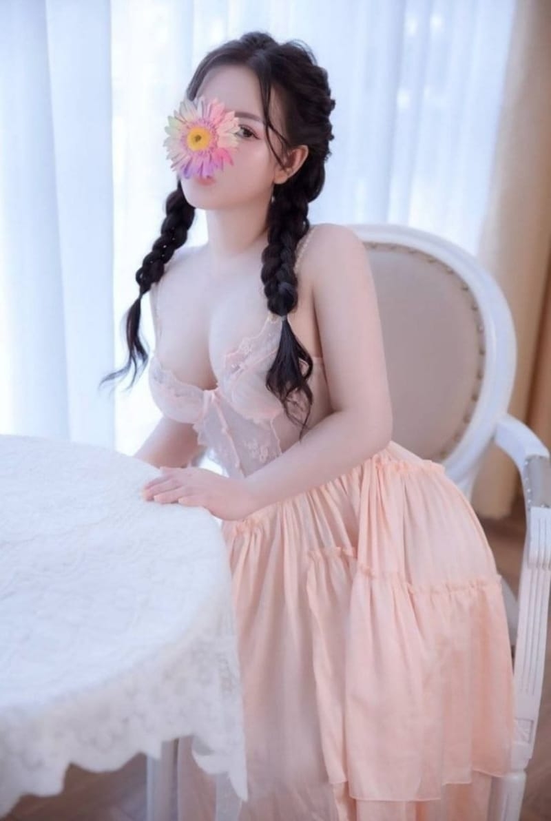 ❤️❤️❤️BẢO CHÂU ❤️❤️MẶT XINH BODY NÓNG BỎNG , VÚ TO ĐẸP NGOAN HIỀN TÌNH CẢM , NHIỆT TÌNH , LIẾM MÚT Đ
