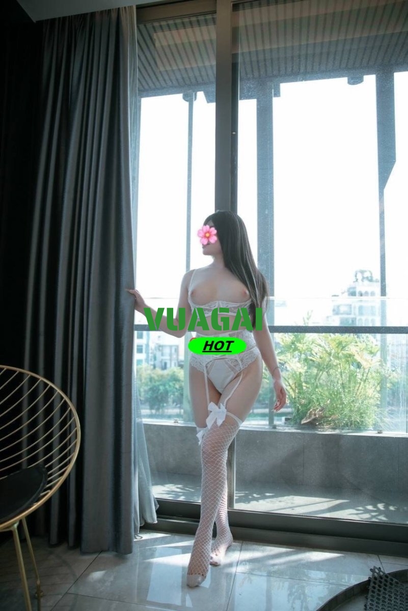 reup-hot-teen-2k3-be-chin-baby-nong-bong-xinh-dep-diu-dang-3039051-original.jpg